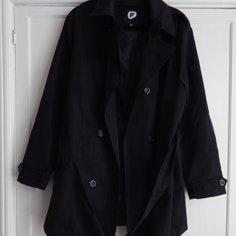 *Brand New Black Lined Jacket..